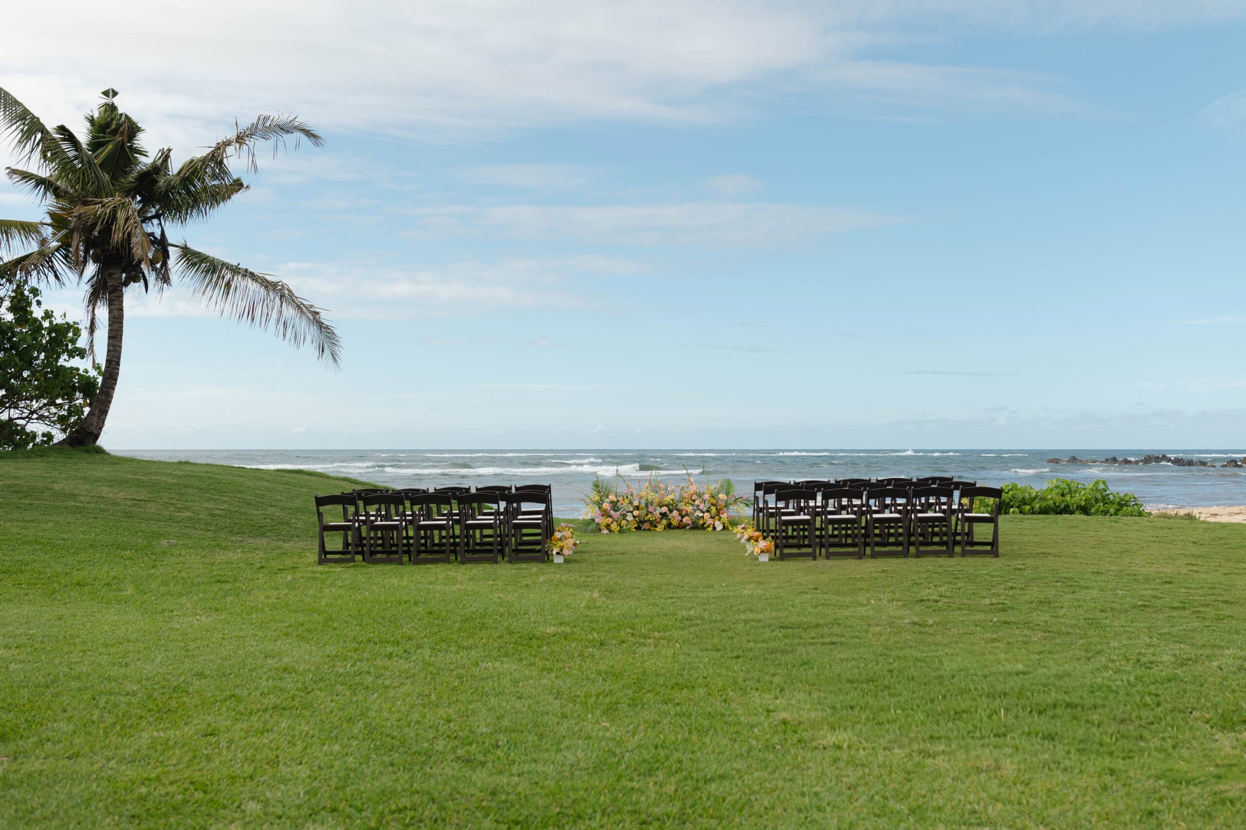 An intimate wedding venue in Oahu, Hawaii
