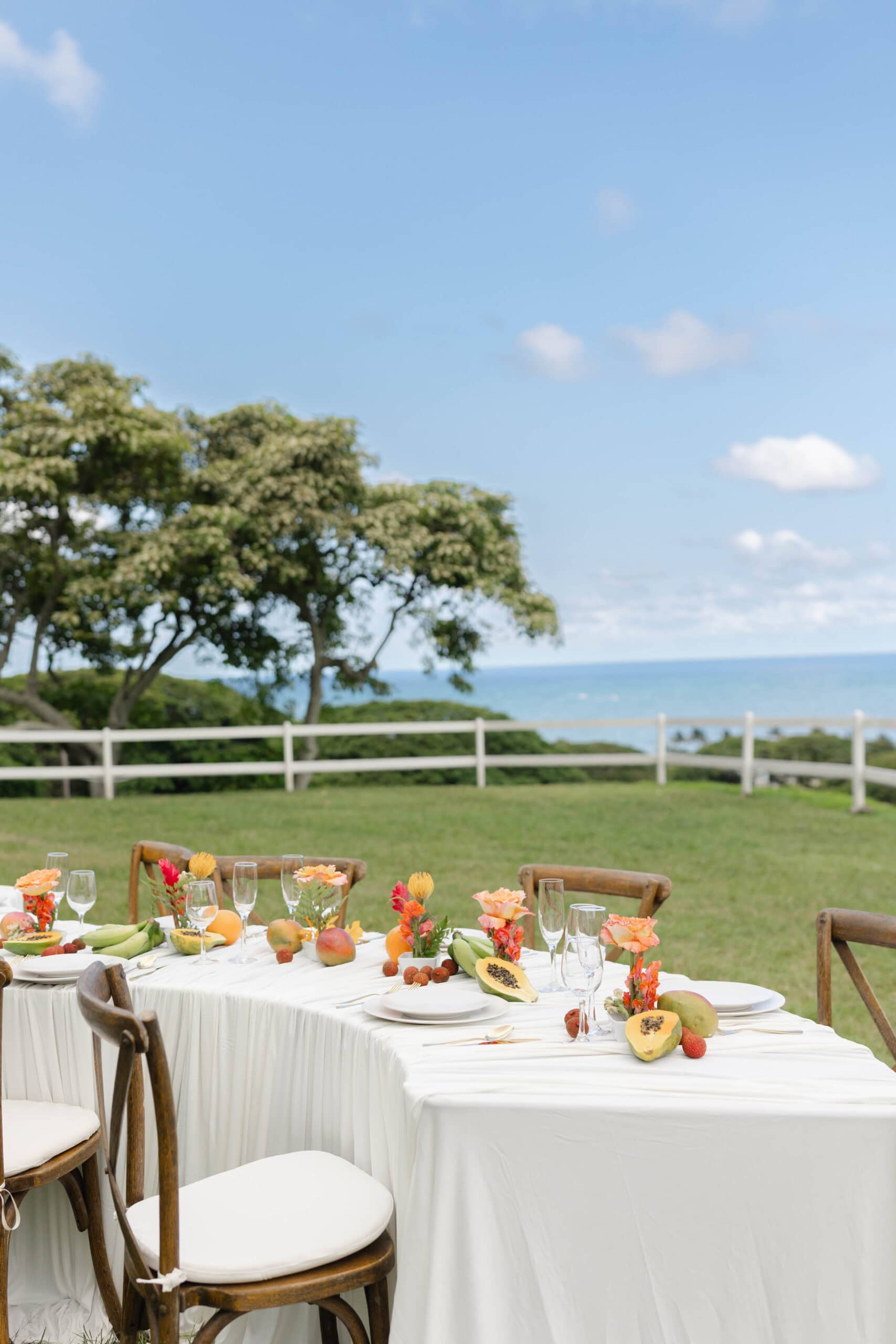 A wedding reception at an intimate Oahu wedding venue