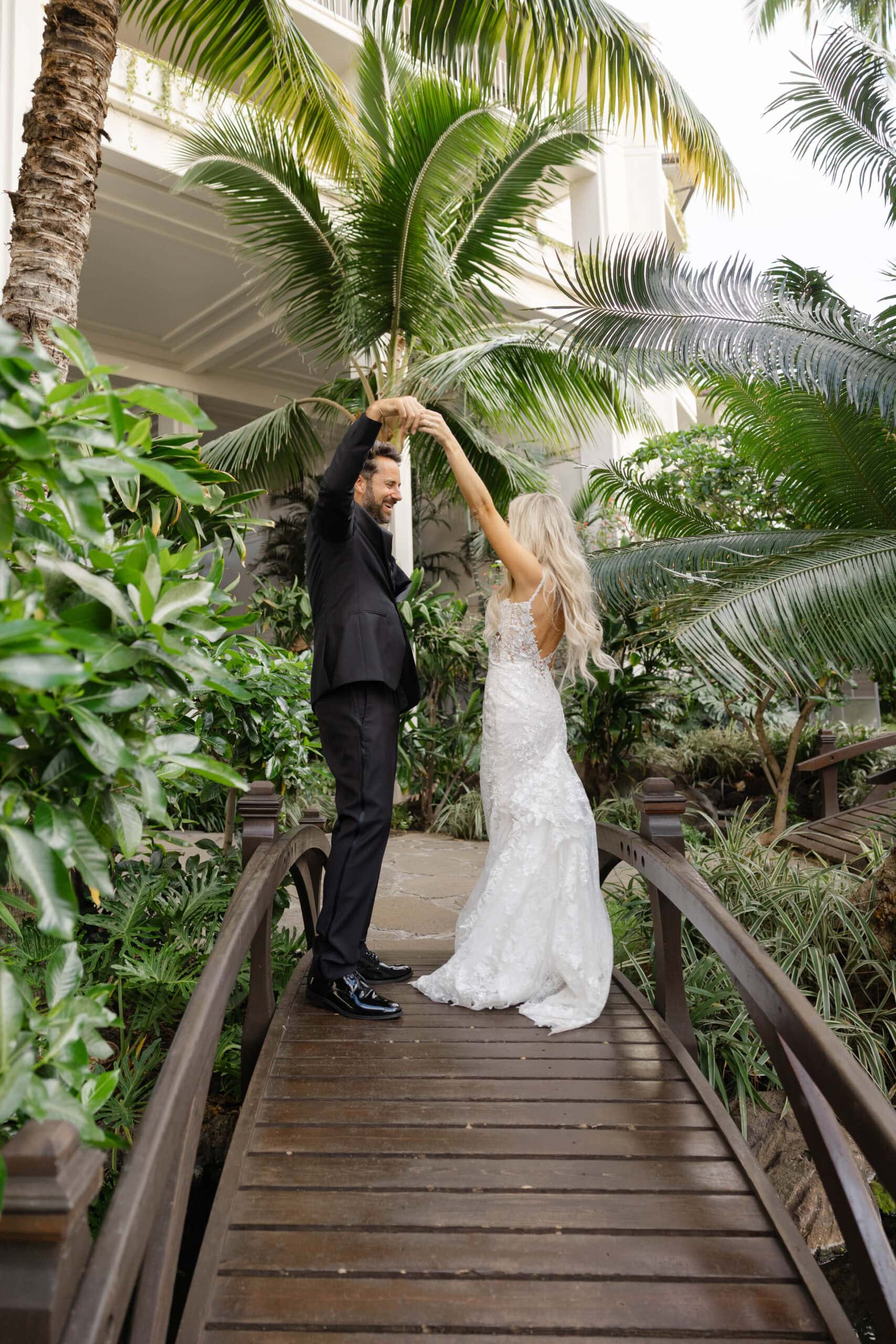 A bride and groom in the Four Seasons wedding venue Oahu