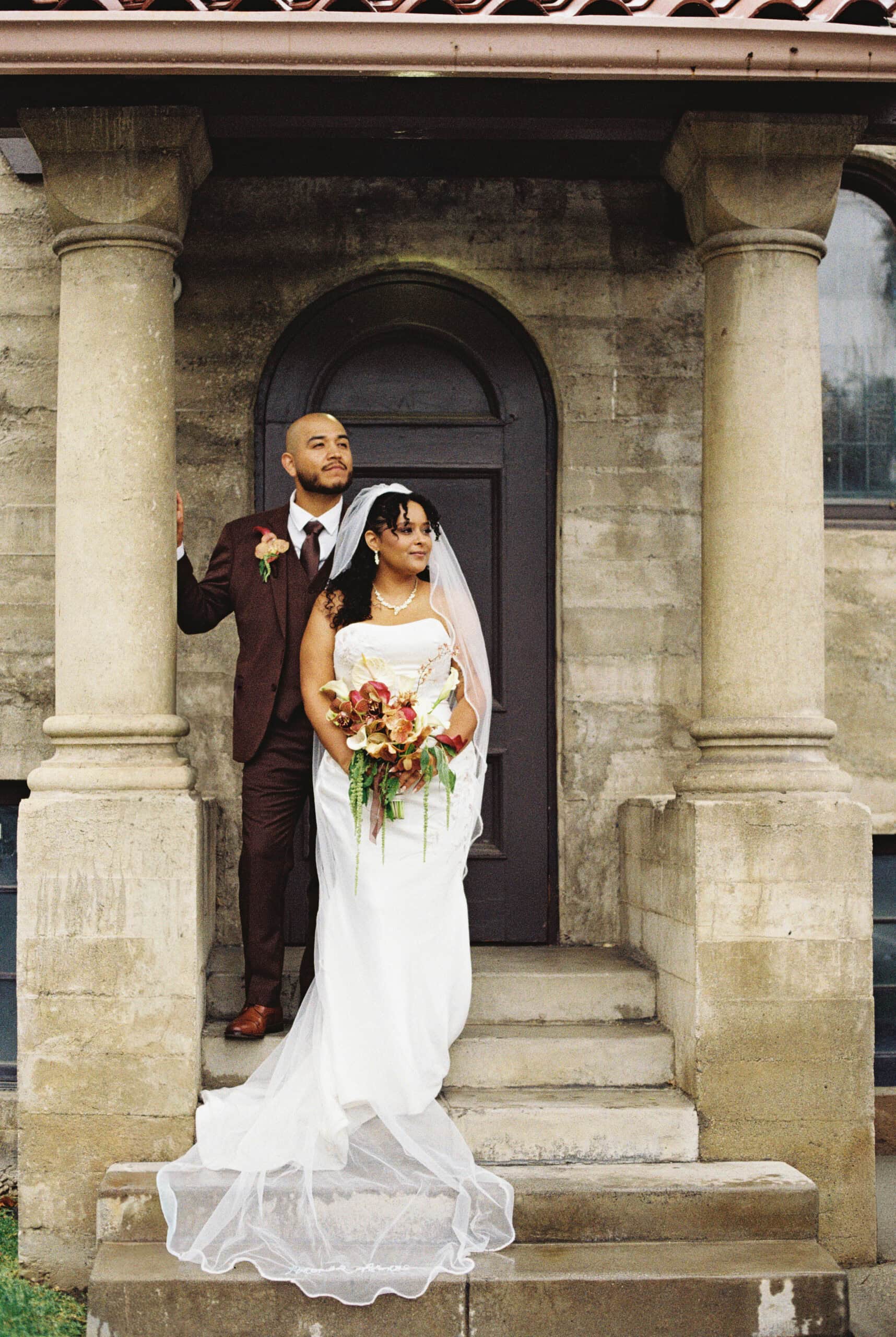 A bride and groom at a luxury St. Louis wedding venue